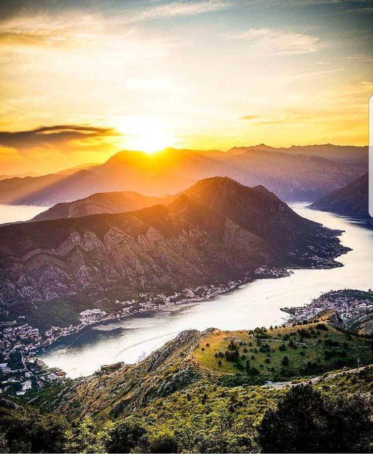 Old Stone Villa Lalosevic Kotor Eksteriør bilde